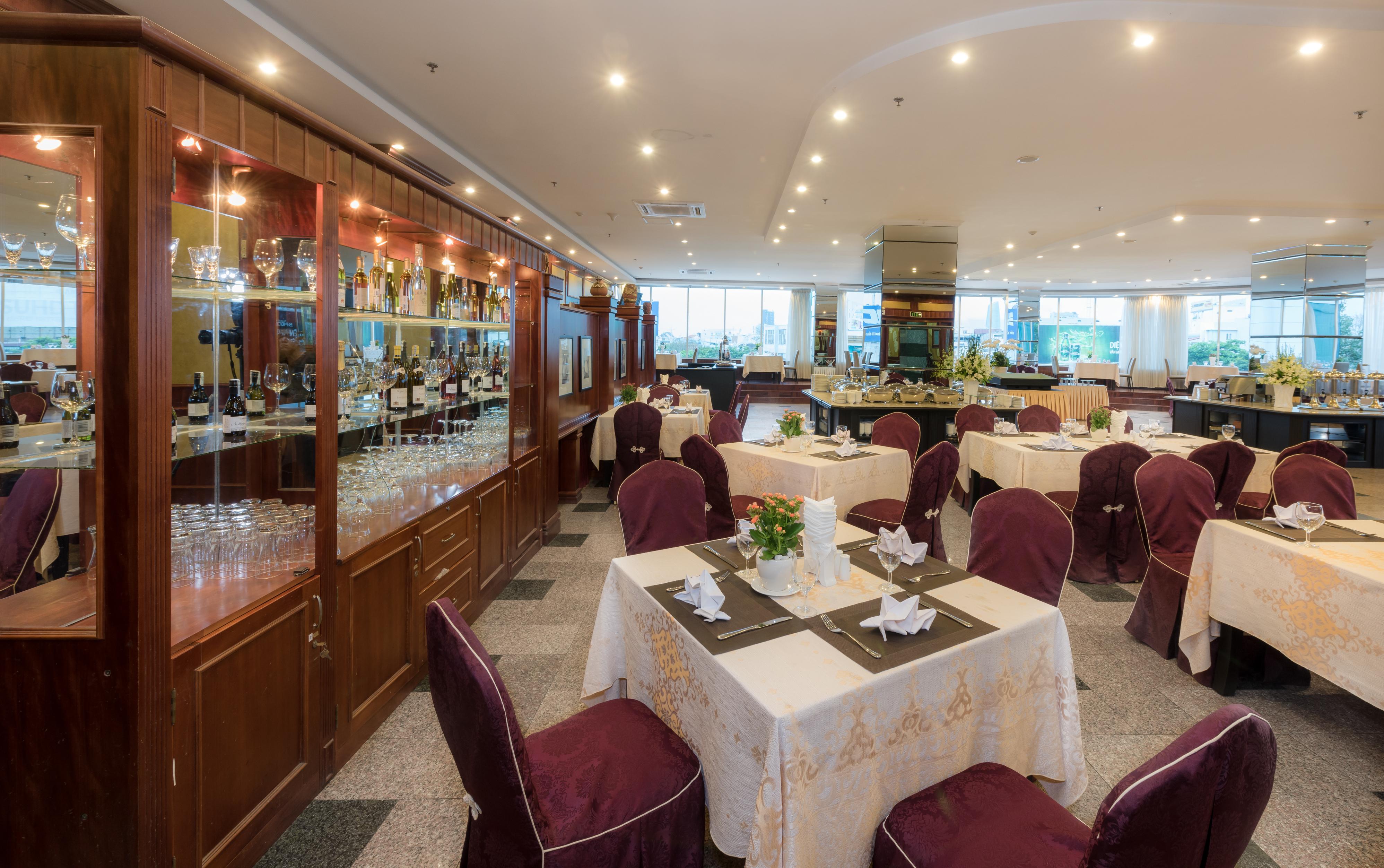 Muong Thanh Luxury Song Han Hotel Da Nang Exterior foto